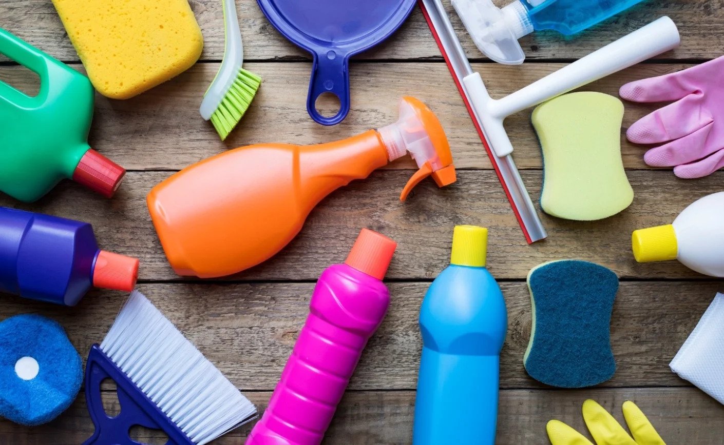 Quels Produits d’Entretien Choisir pour les Espaces Alimentaires ?